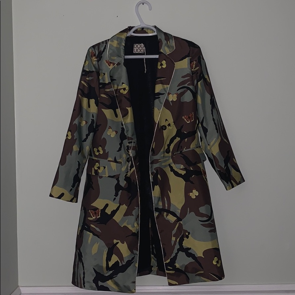Designer Blazer - Picture 4 of 4
